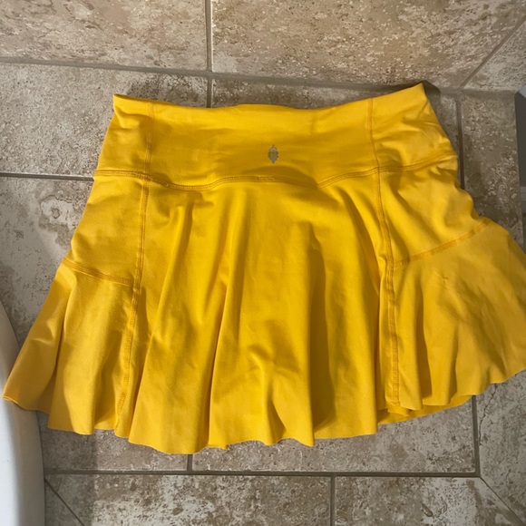FP Movement Women's Check Out My Topspin Skort mango color size L - Picture 6 of 10